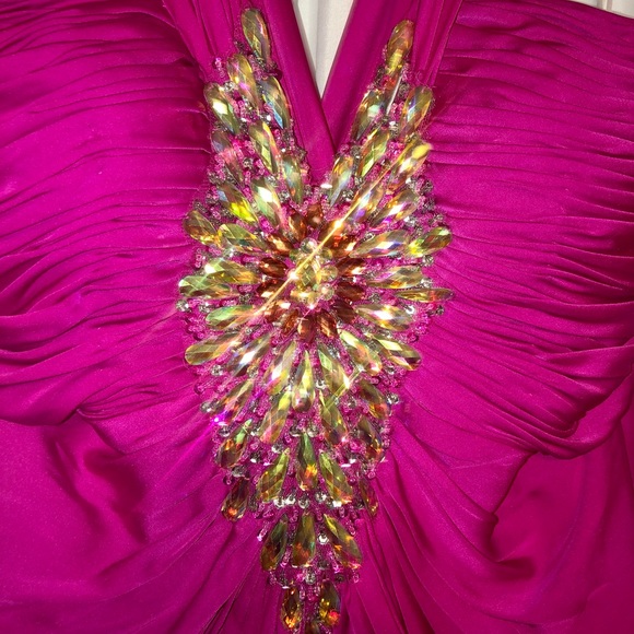 Night Moves Prom Collection Gown - Picture 4 of 16